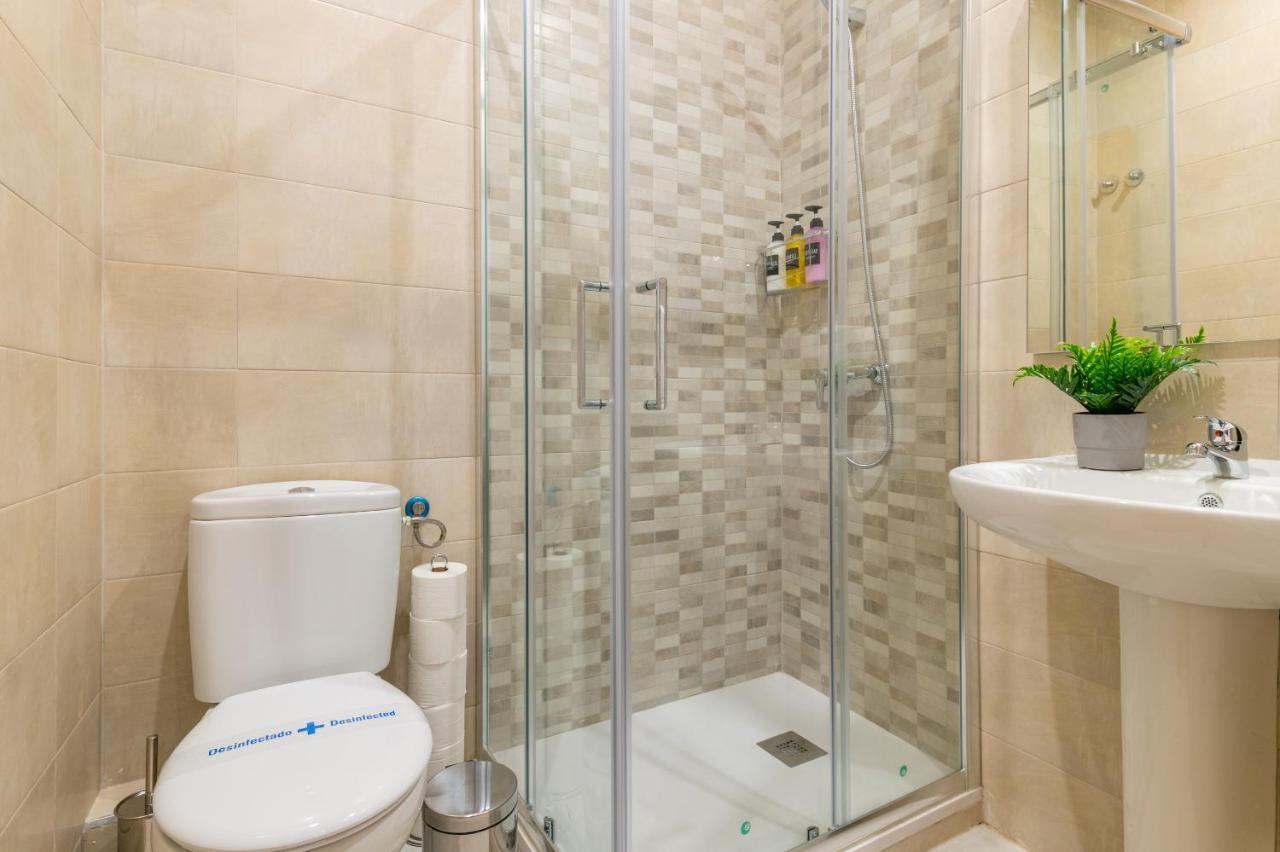 Centrico Apartamento Con 3 Banos En Puerta Del Sol Y Atocha Мадрид Екстер'єр фото