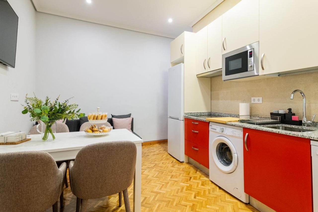 Centrico Apartamento Con 3 Banos En Puerta Del Sol Y Atocha Мадрид Екстер'єр фото