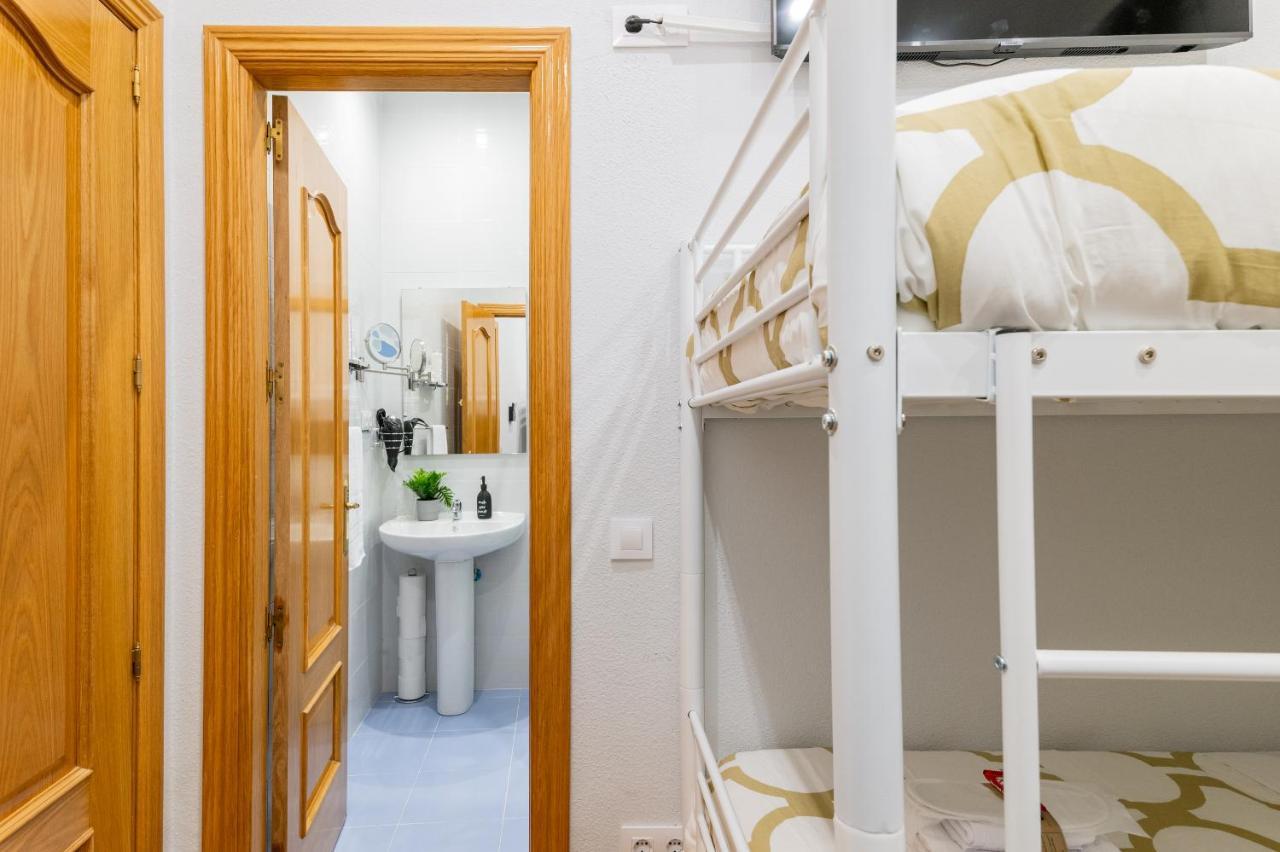 Centrico Apartamento Con 3 Banos En Puerta Del Sol Y Atocha Мадрид Екстер'єр фото