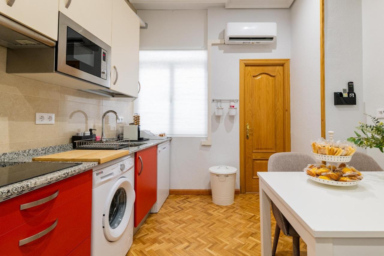 Centrico Apartamento Con 3 Banos En Puerta Del Sol Y Atocha Мадрид Екстер'єр фото